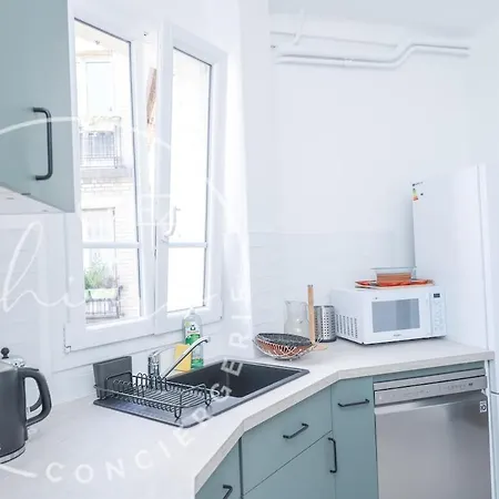 Bail Mobilite-apartment Near Pantheon-paris Lejlighed